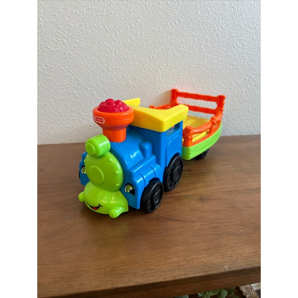Fisher‎ Price Little People Friendly Passengers Train Blue Engine Trailer
